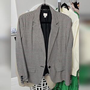 Woman Black and White, Burgundy Houndstooth Blazer